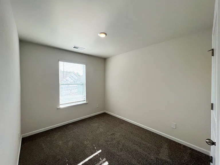 5915 Faron Way — Photo 16