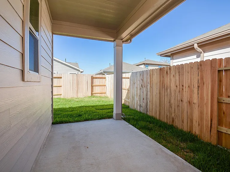 17327 Rock Willow Ln — Photo 24