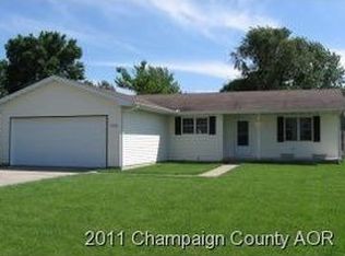 320 W Chestnut St, Paxton, IL 60957