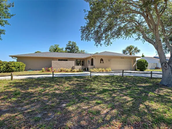 1306 Fir Ave, Venice, FL 34285