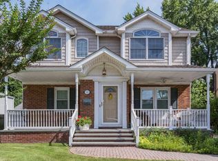 92 Cameron Ave, Merrick, NY 11566