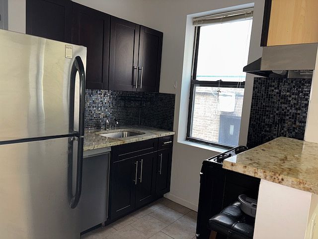 2nd image of 3079 33rd St APT 1A
