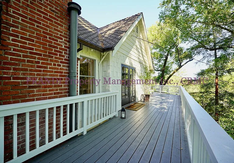 124 Prospect Ave — Photo 15