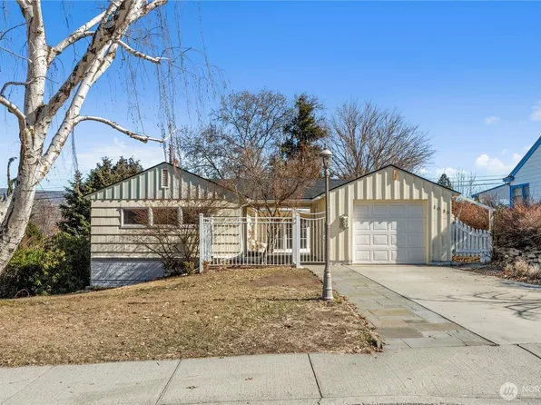 1035 Monroe Street, Wenatchee, WA 98801