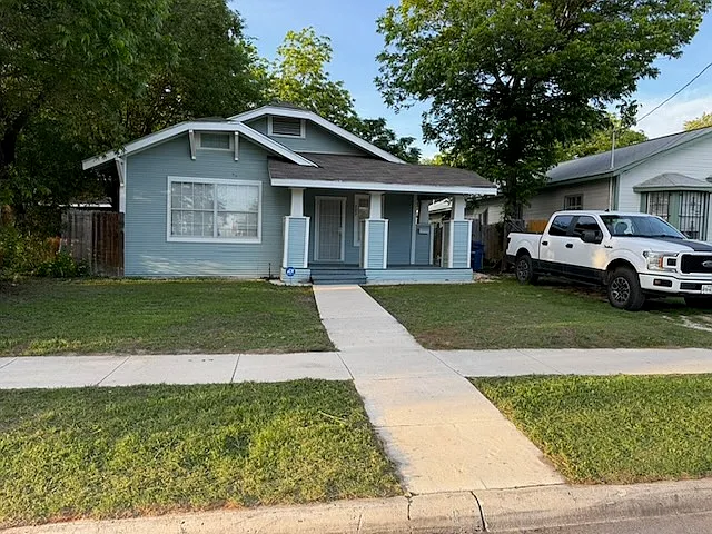 723 E Ashby Pl — Photo 13