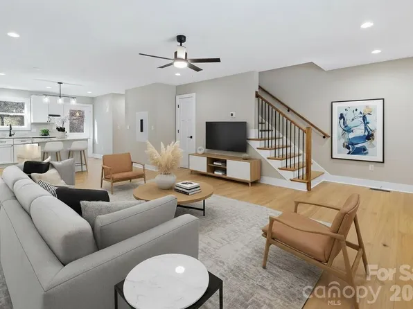 332 Bowditch St #D, Burnsville, NC 28714