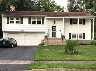 7 Evergreen Dr, Lincoln Park, NJ 07035