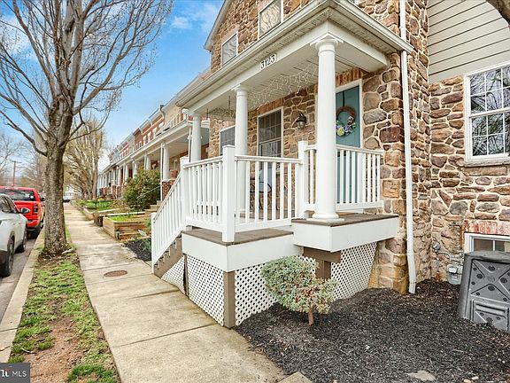 3rd image of 3123 Tilden Dr