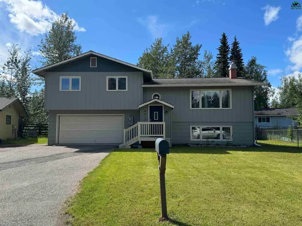4517 Dartmouth Dr, Fairbanks, AK 99709