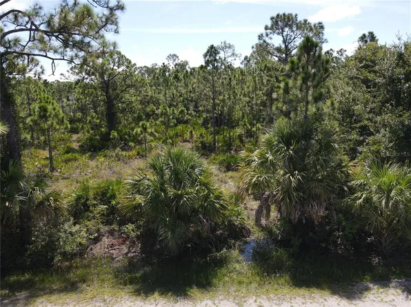 12300 Escuela Dr #31, Punta Gorda, FL 33955