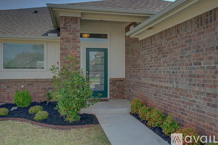 3145 Midland Valley St — Photo 3