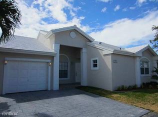 11282 SW 64th Ln, Miami, FL 33173