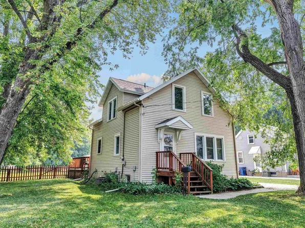 344 Beaupre St, Green Bay, WI 54301