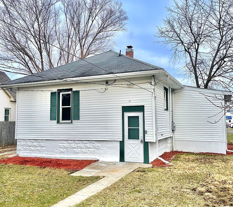 2030 W Station St, Kankakee, IL 60901 Zillow