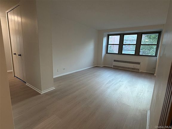 3rd image of 290 W 232nd Street #4F