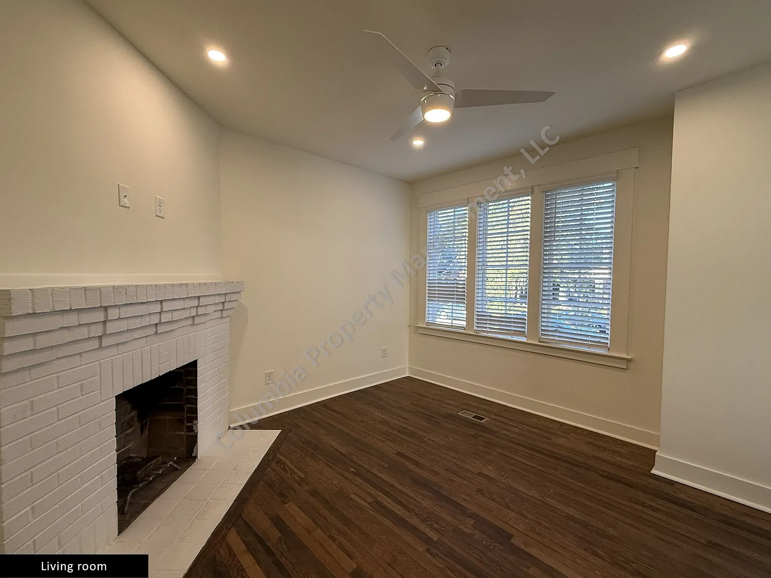 2 bed, 820 sqft, $2,000 — Photo 3