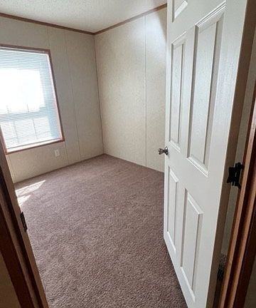 4th image of 112 Carriage Lane Est #112