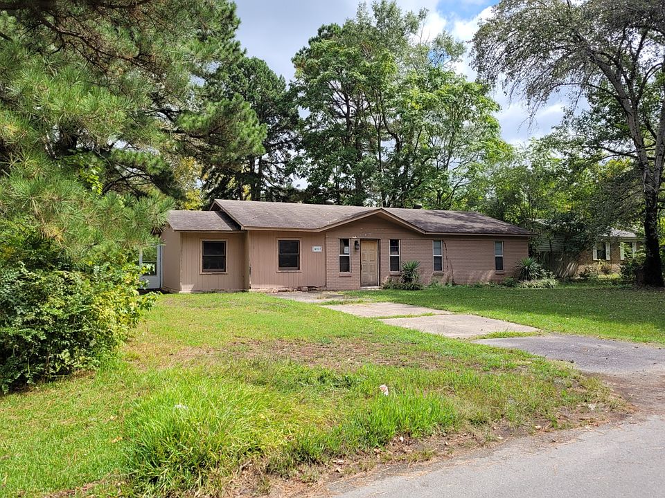 2nd image of 14523 Joan Dr