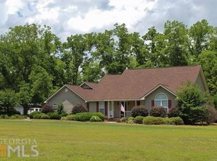 890 W Lee St, Brooklet, GA 30415