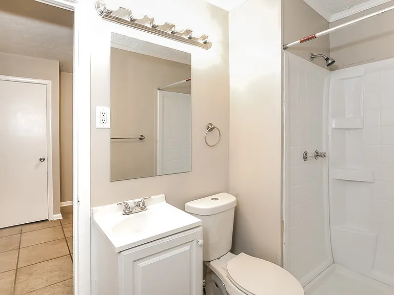 8486 Magnolia Dr — Photo 17