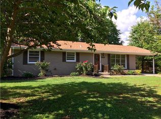 604 7th St, Lawrenceburg, TN 38464