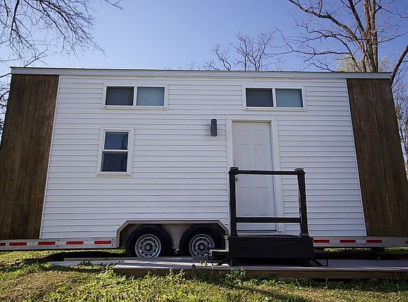 2nd image of 867 Schwanger Rd #40