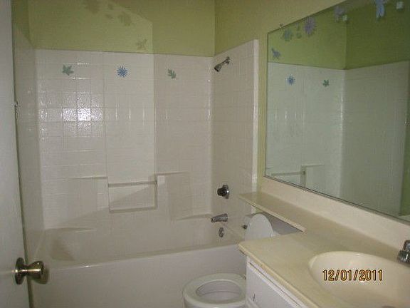 4th image of 53460 Calle Amigos