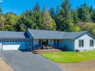 28241 Hunter Creek Hts, Gold Beach, OR 97444