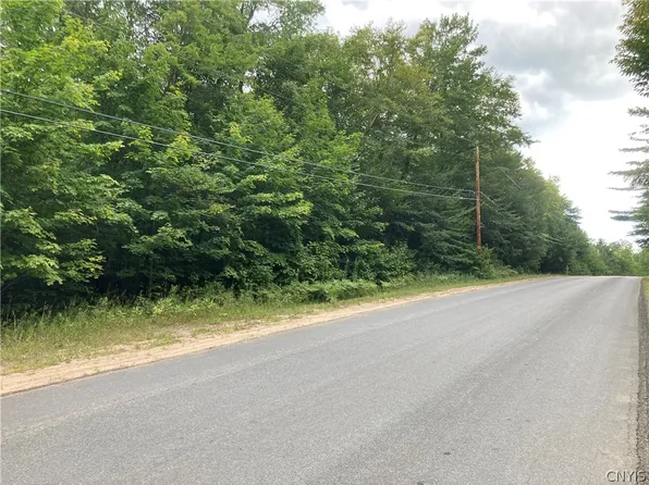 2720 Lovers Ln, Boonville, NY 13309