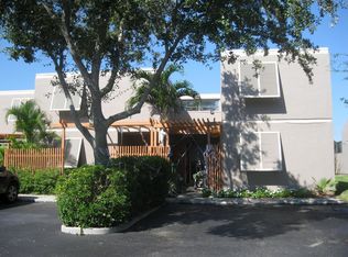 1606 NW 113th Way, Pembroke Pines, FL 33026