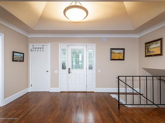 2nd image of 2815 Willowhaven Dr