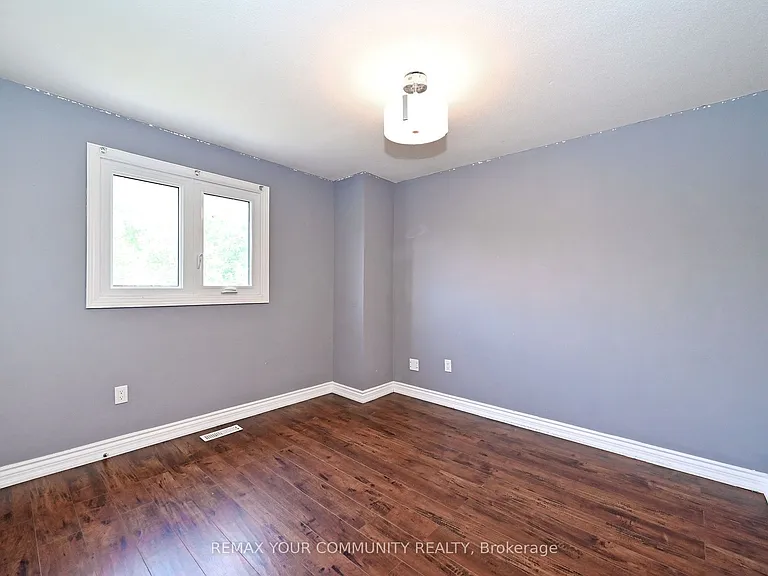 35 Dakin Dr — Photo 39