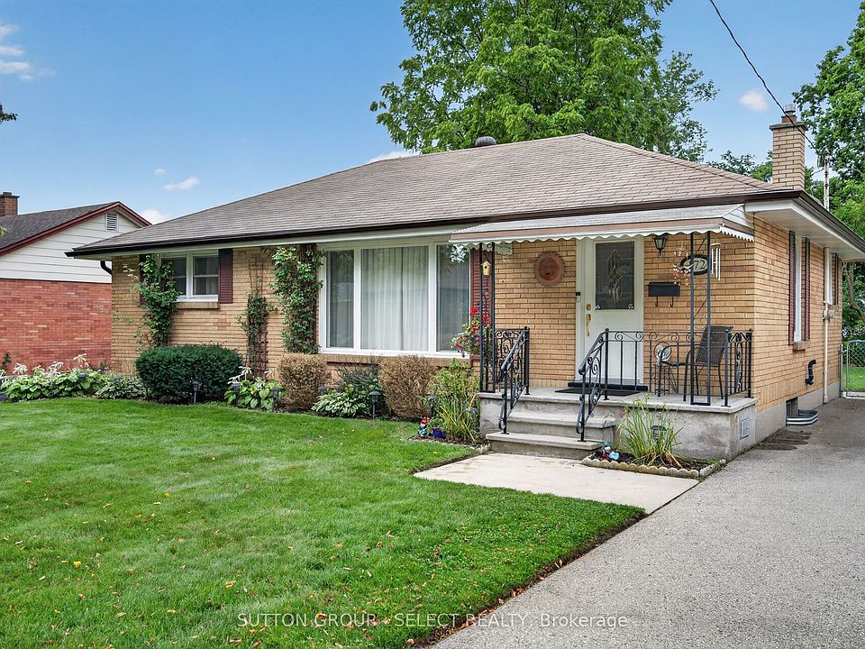 1st image of 172 Fairhaven Cir