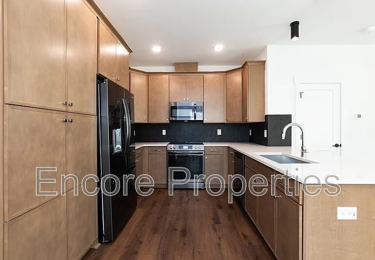 1406 Gearwood Ave #A — Photo 10