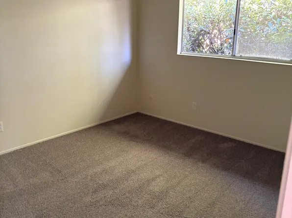 3325 Carlson Blvd #3, El Cerrito, CA 94530