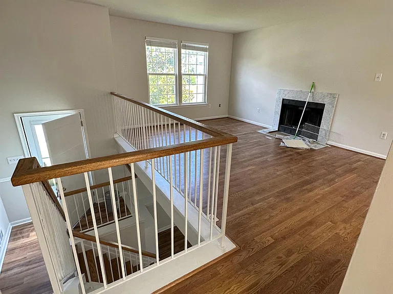 1915 Christiana Ct — Photo 16