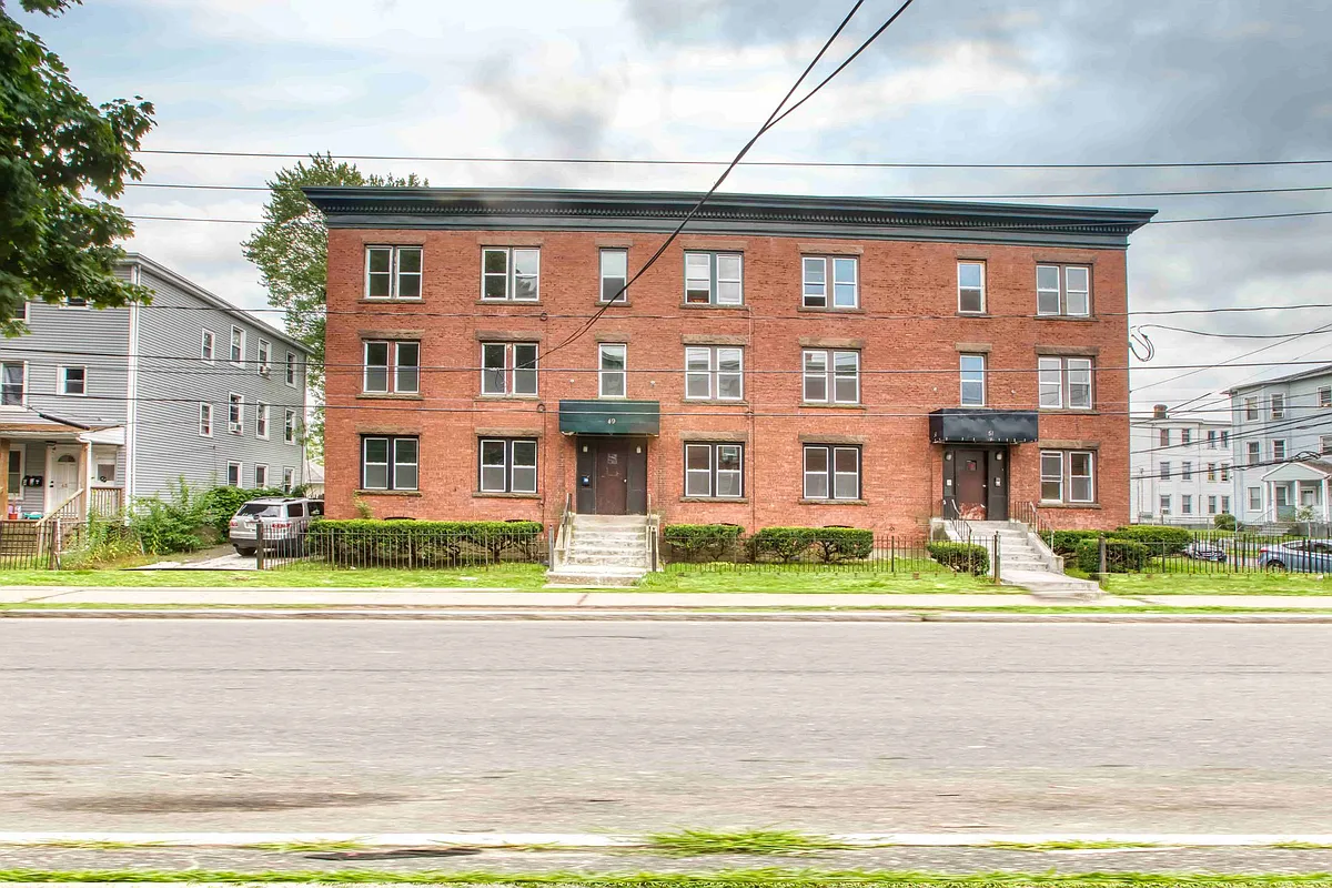 Building Photo - 49-51 Kibbe St #202