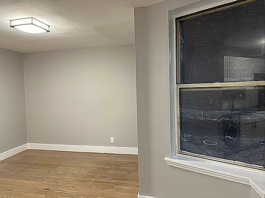 4th image of 238 E 111th St APT 2D