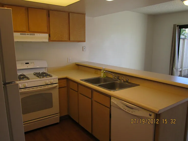 3644 Constellation Rd — Photo 8
