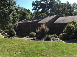 3664 Andrews Ct, Salem, IL 62881