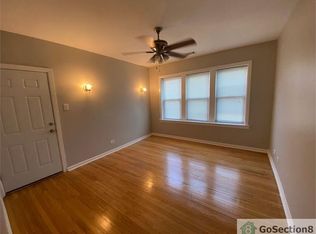 1320 W 81st St #2, Chicago, IL 60620