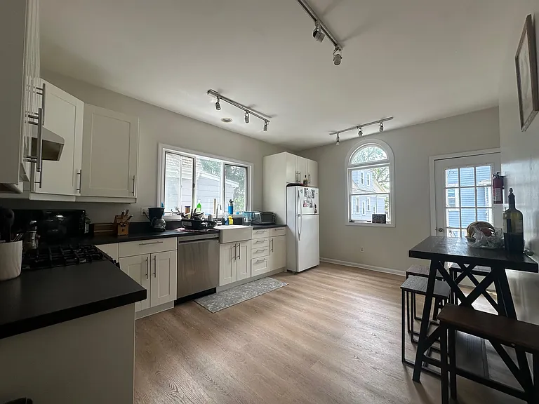 62 Bromfield Rd #2 — Photo 5