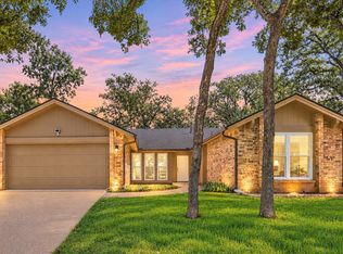 3400 Pecan Cir, Bedford, TX 76021