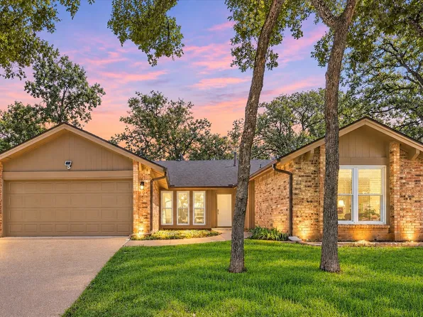 3400 Pecan Cir, Bedford, TX 76021