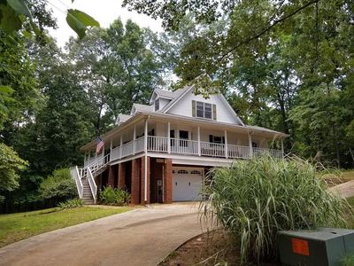 6753 Gaines Ferry Rd, Flowery Branch, GA, 30542