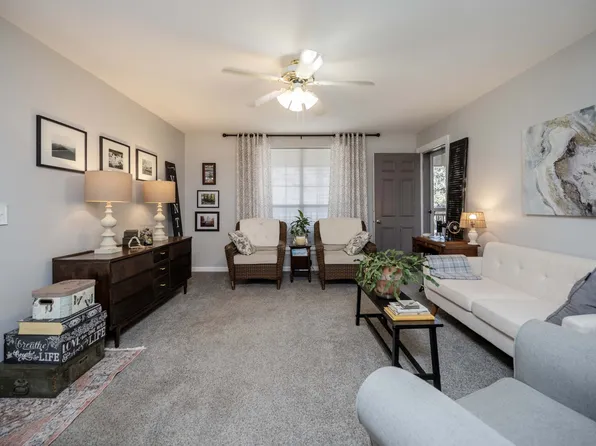 1280 Middle Tennessee Blvd APT F13, Murfreesboro, TN 37130