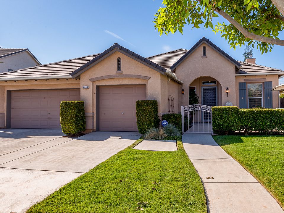 1984 Lester, Clovis, Ca 