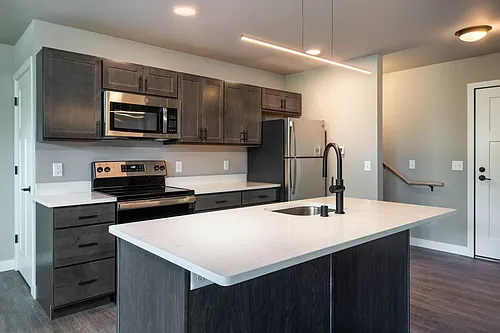 Beaverbrook Apartments Photo 1