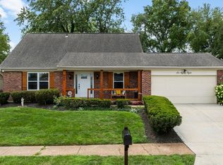 688 Cedar Run Dr, Ballwin, MO 63021