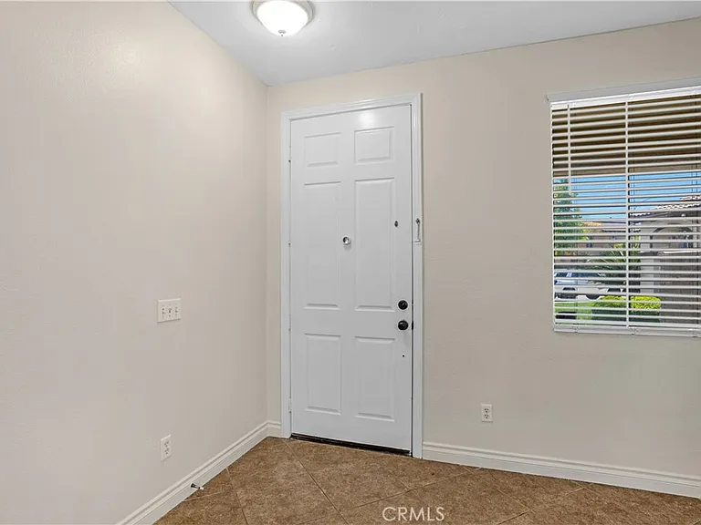29712 Mesa Verde Cir — Photo 8